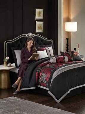 NANSHING Lincoln 7-Piece Comforter Set, Black, California King Bedding